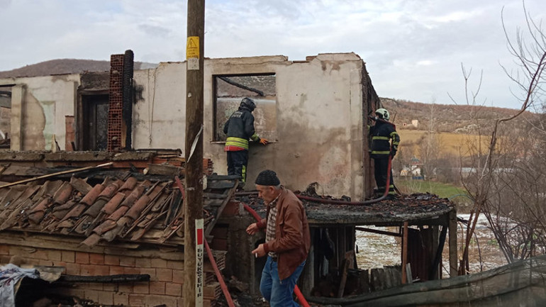 Samsunda korkunç olay Evde çıkan yangında kayınvalide ile gelini hayatını kaybetti