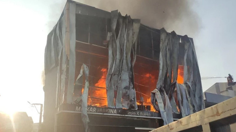 7 kişi hayatını kaybetmişti… Kozmetik fabrikası faciasına ilişkin hazırlanan iddianame iade edildi