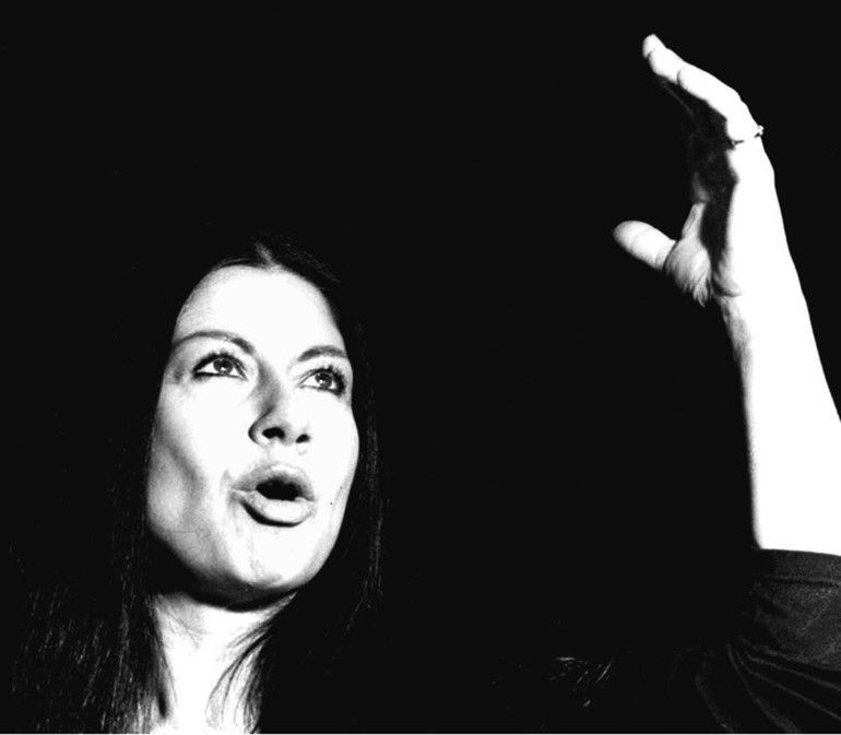 Okunmamış kitaplar dinlenmemiş müzikler