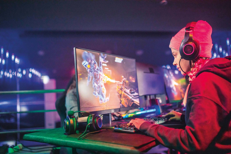 Oyun oynayarak kazananlar: Milyonlarca dolar bütçeli bilgisayar oyunlarını önce onlar test ediyor