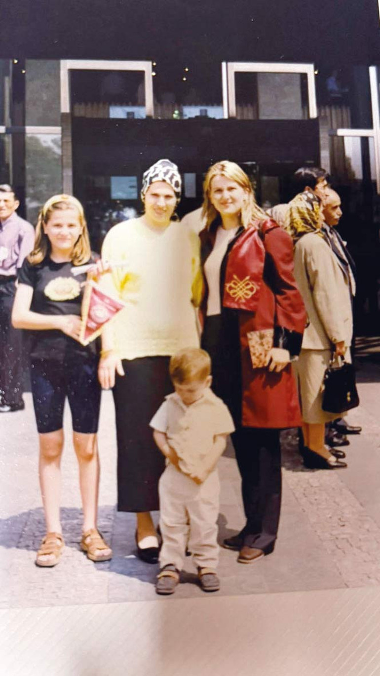 Nöroloji ve nörolongevIty uzmanı Prof. Derya Uludüz: Beyin inatçı bir genç kız gibidir