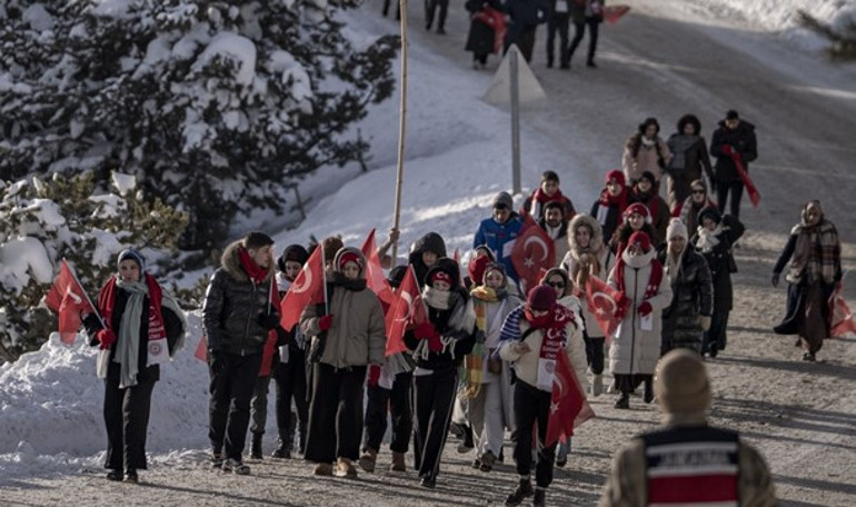 111. yılda aynı yerde saygıyla... Sarıkamış şehitleri Allahuekber Dağlarında anıldı