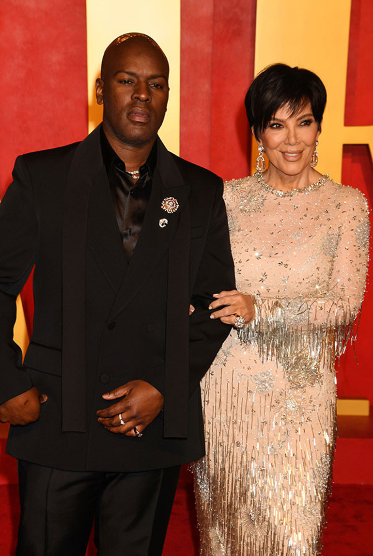 Kızlarıyla gençlik ve güzellik yarışına girdi… Estetik cerrahlara bir servet döktü… Şimdi en tehlikeli ameliyata hazırlanıyor