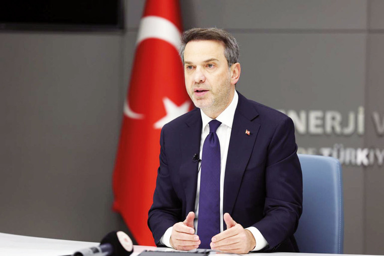  Büyüme hikâyemizi dışarıda yazacağız