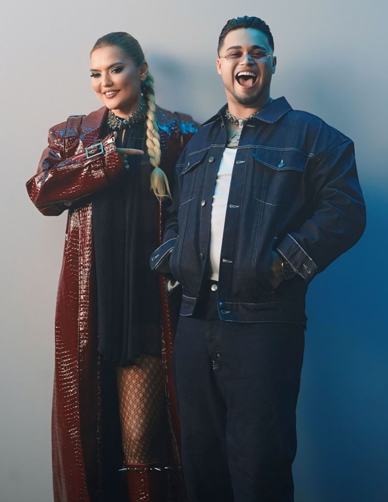 Demet Akalın, Lvbel C5’e sahip çıktı: O devir geçti