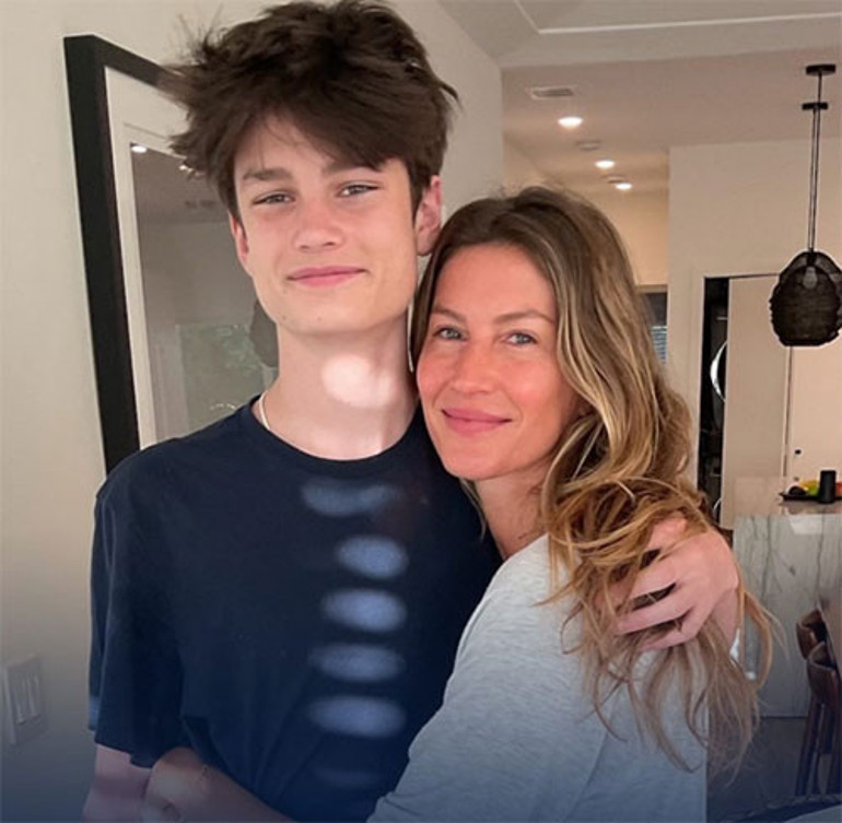 Kocasını boşayıp sevgilisinden hamile kalmıştı... En büyük çocuğuyla en küçüğü arasında 16 yaş var