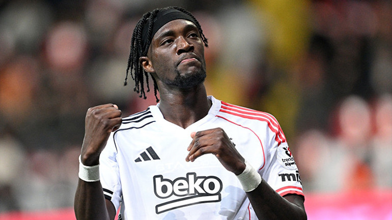 Beşiktaşta Abrahamdan Sergen Yalçın ve Fenerbahçe sözleri