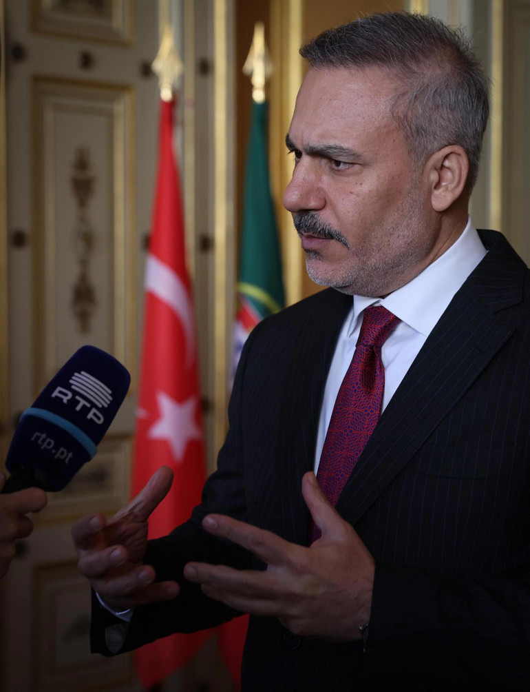  Türkiyenin Avrupa Birliğine tam üye olmaması tarihi bir talihsizlik