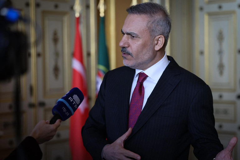  Türkiyenin Avrupa Birliğine tam üye olmaması tarihi bir talihsizlik