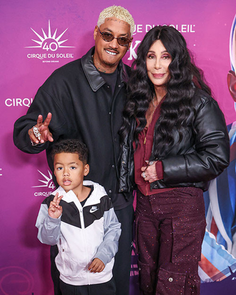 Evrene enerji gönderdim... Bana 44 yaş genç sevgili geldi