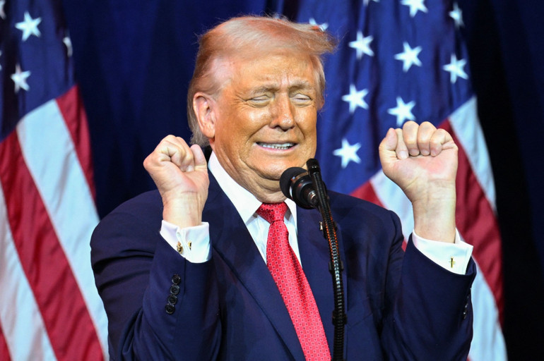 ABD Başkanı Trump gündemden düşmüyor: Alışılmadık hareketleri dikkat çekti... Washingtonda sıra dışı anlar