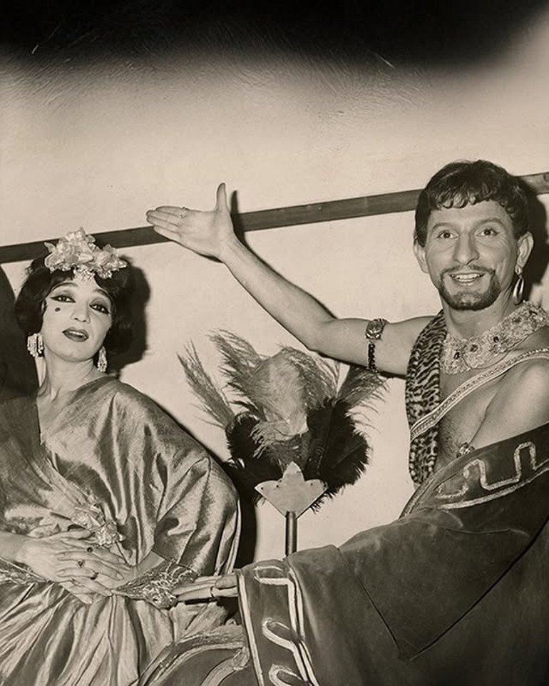 Futbol oynarken sakatlanınca sahneyi seçti… İstesem Hollywoodda çalışırdım demişti... Ömrünün 72 yılını Türk tiyatrosuna verdi