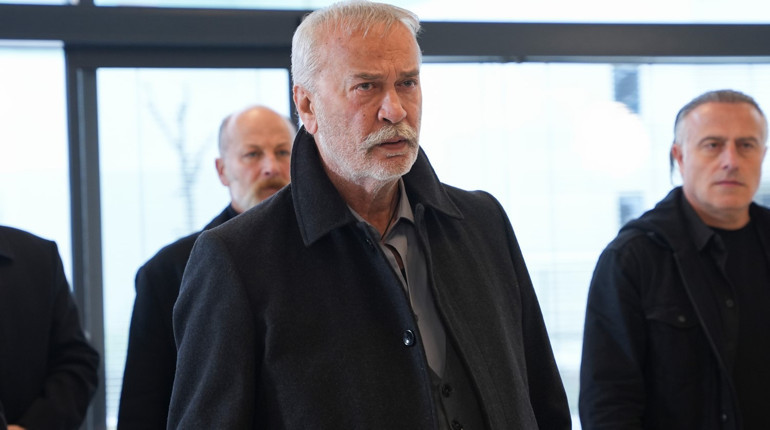 Eşrefin aşk imtihanı