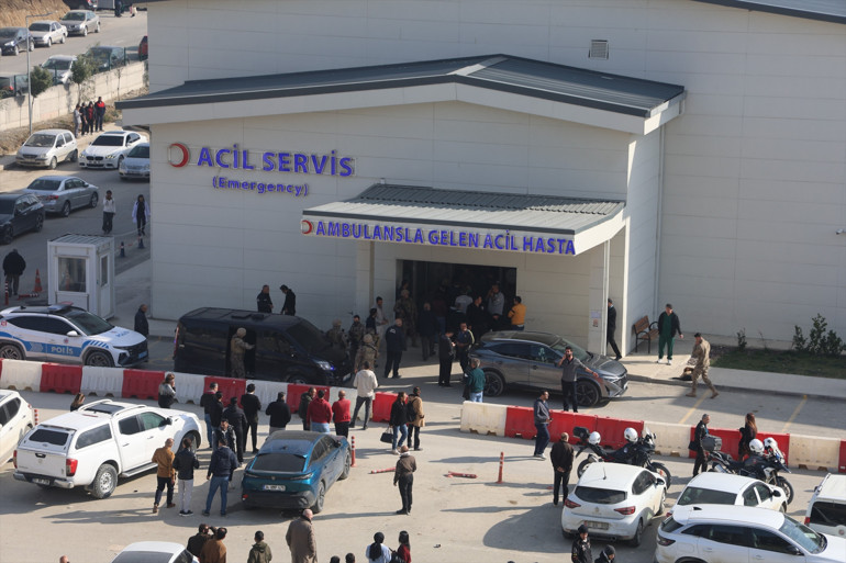 Canlı bombayım dedi, ortalık karıştı Hastanede büyük panik yaşandı, kırmızı alarm verildi...