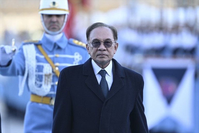 Malezya Başbakanı Türkiyede: Erdoğan, törenle karşıladı