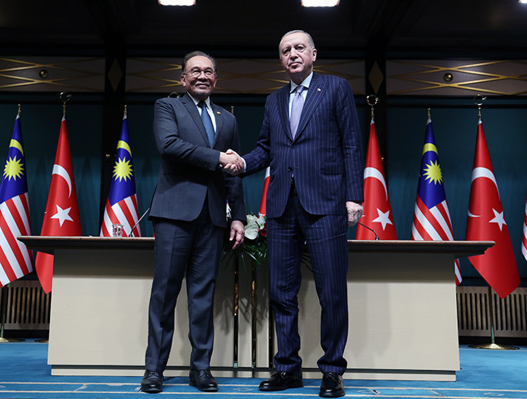 Son dakika... Cumhurbaşkanı Erdoğan: Malezya ile ticaret hedefimiz 10 milyar dolar
