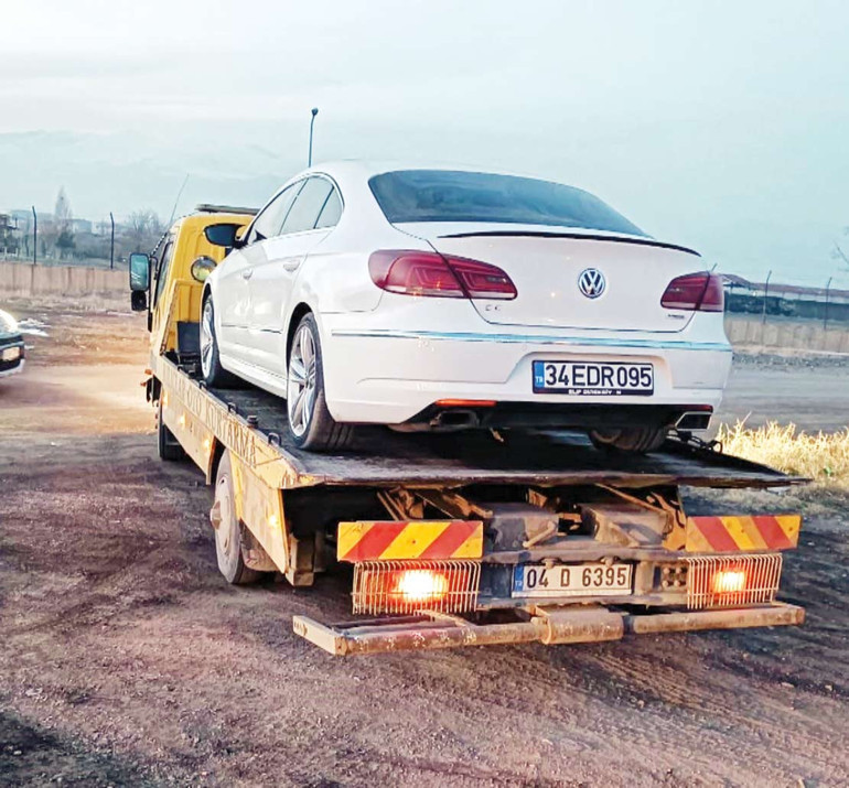 Adliye vurgunuyla galeri kurmuşlar, O altınlara ne olduğu belli oldu
