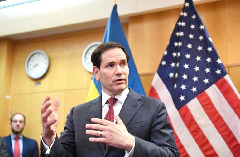 Sonunda muradına erdi… Trump: Venezuela bize petrol verecek