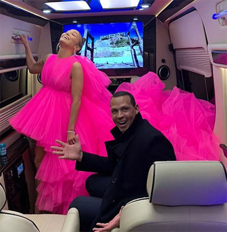  Bunca yıl sana aşkımı verdim... Beni nasıl görmezden gelirsin