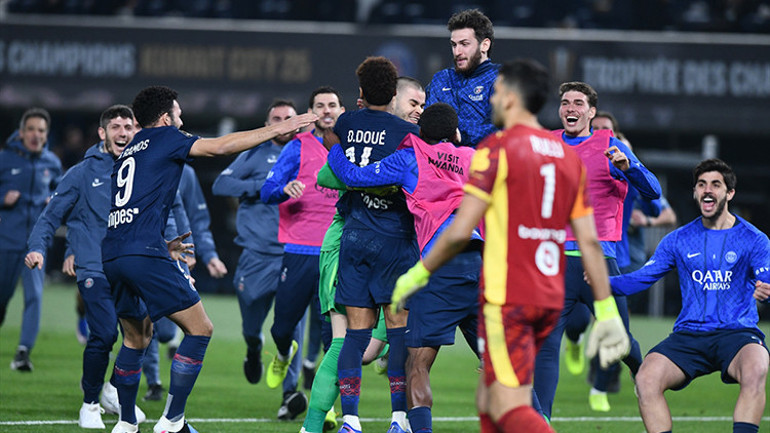Marsilyayı penaltılarla deviren PSG, Fransa Süper Kupanın sahibi oldu