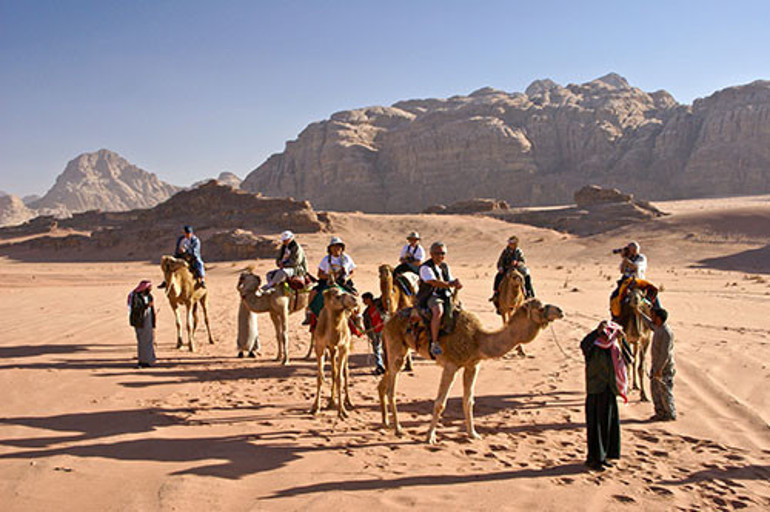 Yeni yılda ilk iş safariye çıktılar