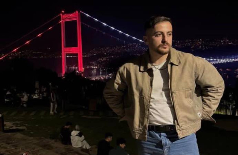 İstanbulda motosikletiyle denize düşen genç hayatını kaybetti Olay anı kamerada