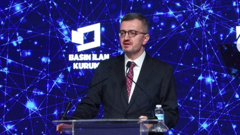 İletişim Başkanı Burhanettin Duran: Yapay zeka gazetecilikte özne olmamalı