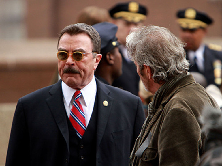 Bir yıldız işsizim, param bitebilir... Kolay mı bu havuzlu evden taşınmak