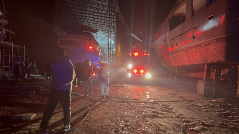Fethiyede tersanedeki teknede çıkan yangın kontrol altına alındı