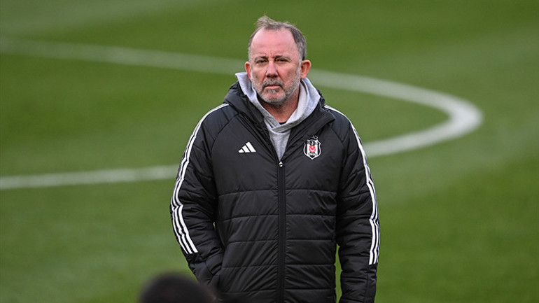 Süper Lig devinden Enes Ünal hamlesi