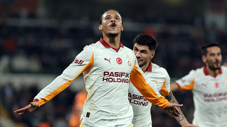  Günümüzde modern kanat oyuncuları Leroy Sane gibi olmalı