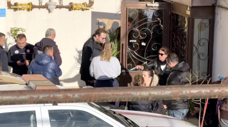 Tekirdağda yanan evde bıçaklanmış halde cesedi bulunmuştu Katil yeğeni çıktı... Altınları ve paraları için öldürmüş