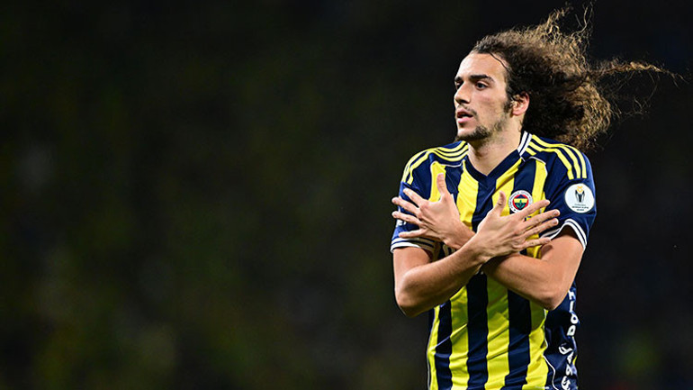 Fenerbahçenin Galatasaray zaferini Hürriyet yazarları değerlendirdi: Bir Tedesco başyapıtı