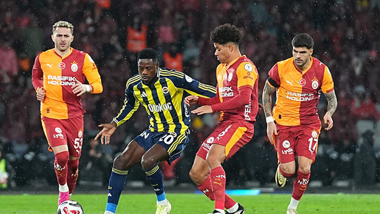 Fenerbahçenin Süper Kupa zaferi sonrası Nihat Kahveciden Guendouziye övgüler Yıllardır Fenerbahçede gibi