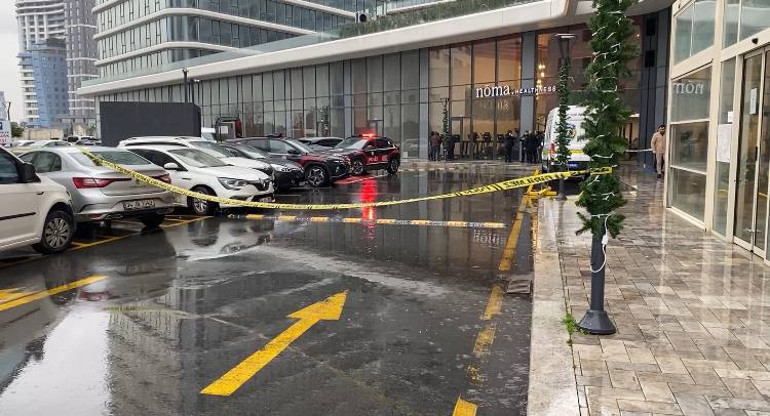 Danışmaya bırakılan kargo paketi patladı