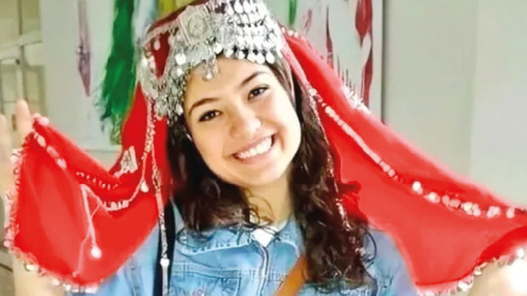 Şehit Öğretmen Aybüke’nin ağlatan bağlaması çocuklara emanet...