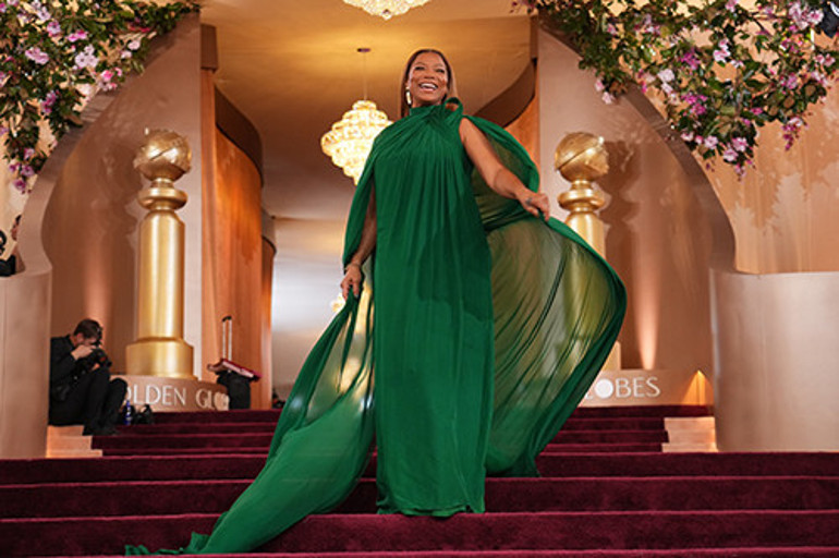 Yeni gelin kırmızı halıda: Gösterişli düğünden sonra ilk kez