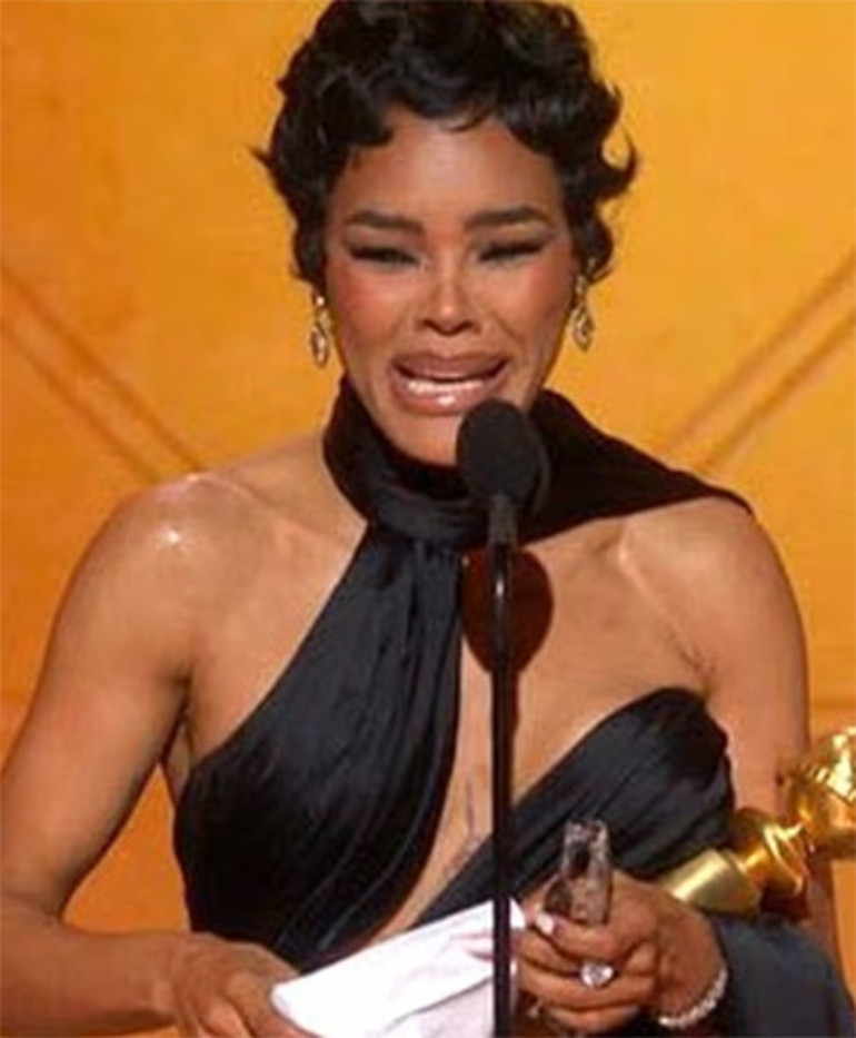 Bebeklerim, bebeklerim diye ağladı, ilk ödülünü aldı: İşte Altın Kürede en iyiler