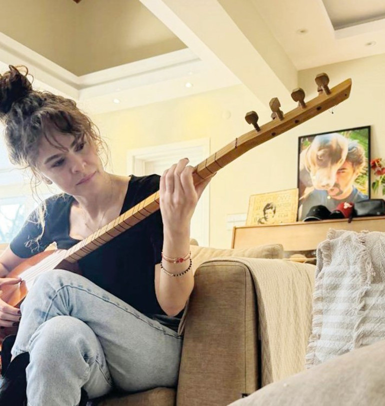 Bebek’te el ele... ‘20 yıllık arkadaşız’