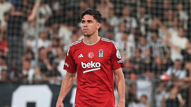 Beşiktaştan ayrılan Gabriel Paulista, yeni takımına imzayı attı