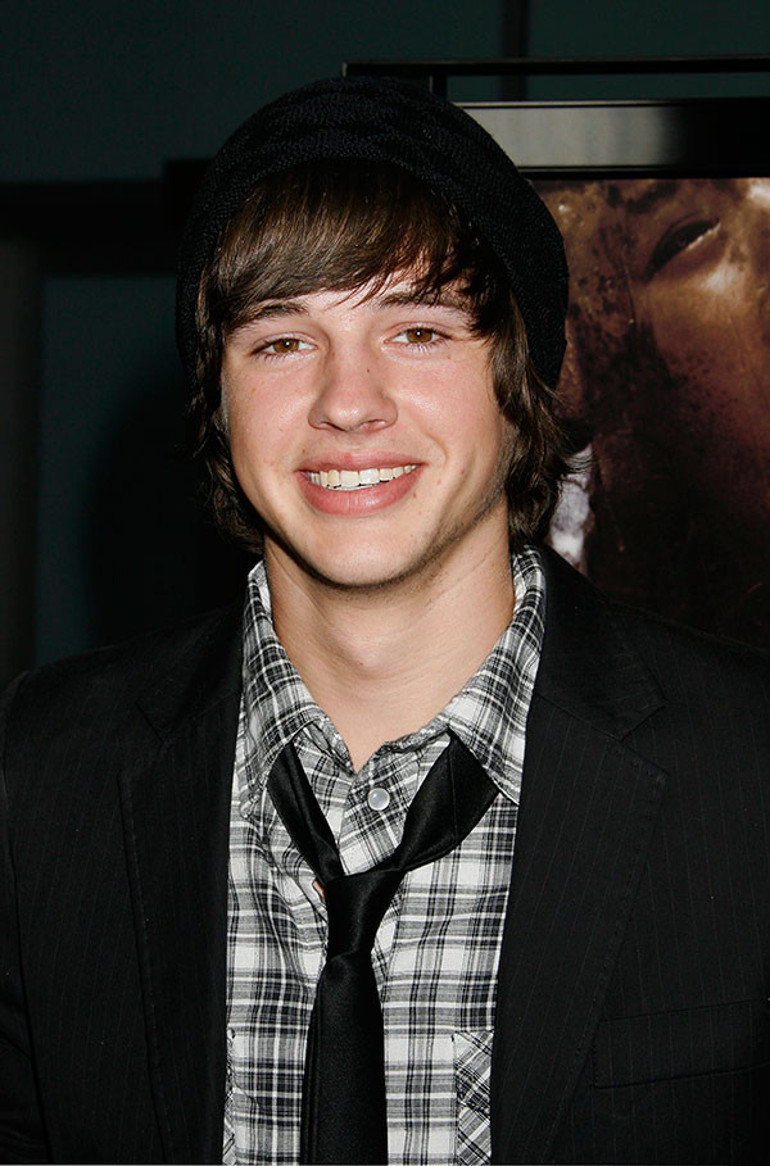  Eski sevgililerine de şiddet uygulamış