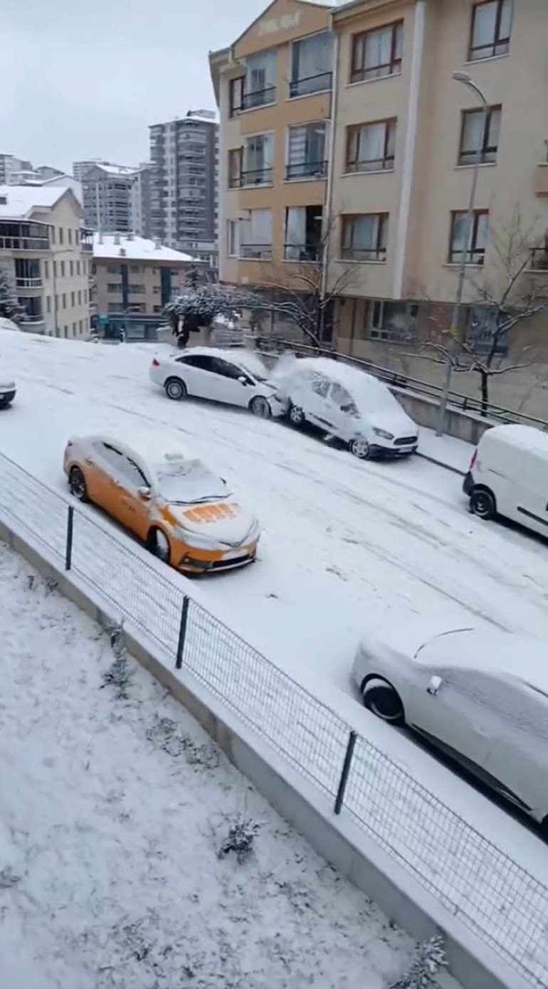 Meteorolojiden 41 il için sarı kodlu hava durumu uyarısı İstanbulda kar yağışı etkili oluyor... Prof. Dr. Şen: Kritik 24 saate girdik