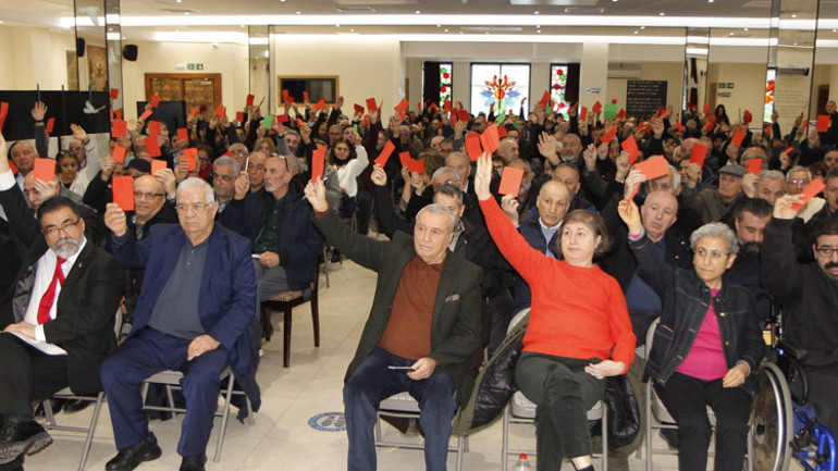 İngiltere Alevi Kültür Merkezi ve Cemevi yeni yönetimini belirledi