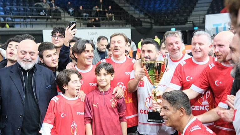 Liseler arası futbol turnuvası TÜGVA GençLig lansmanı gerçekleştirildi