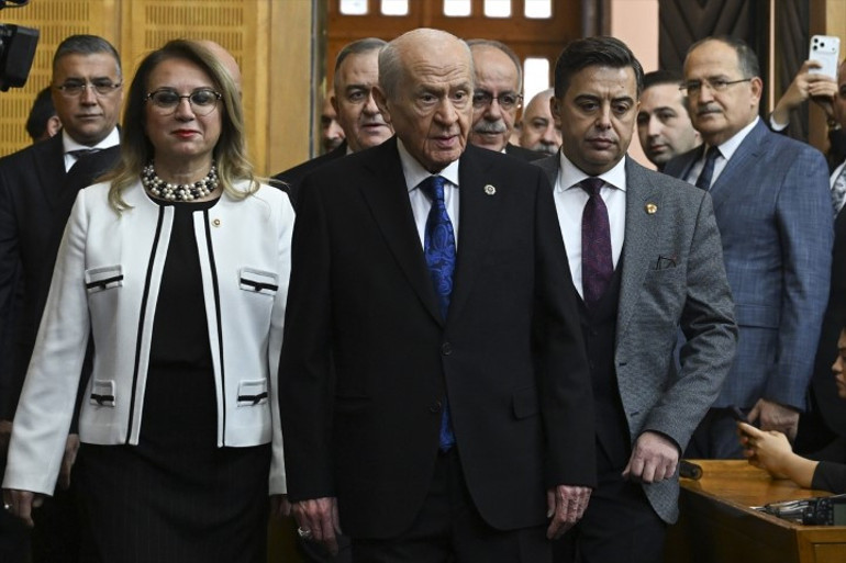 MHP lideri Bahçeli: Türkler ve Kürtler kader ortağıdır, Kürt kardeşlerimizin kanı bizim kanımızdır