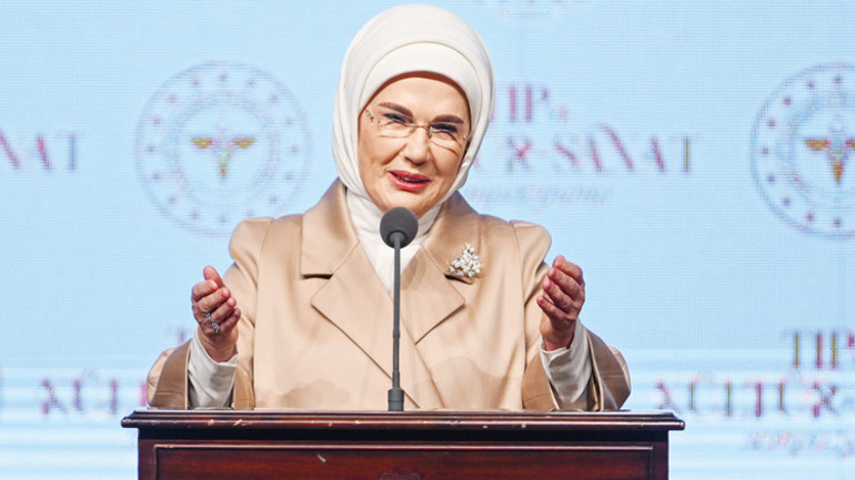 Hekimlik bilgelik mesleğidir