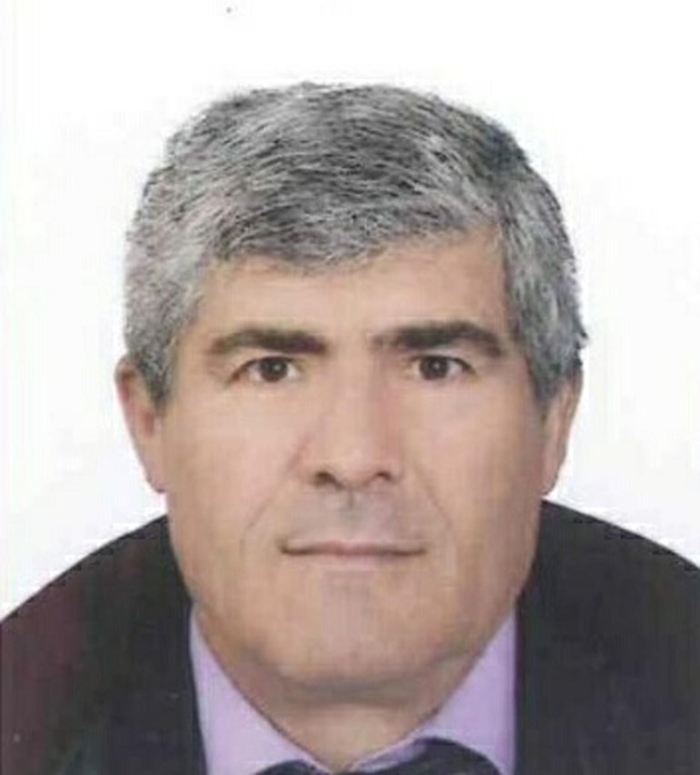 Eski İHD şube başkanı sokak ortasında öldürüldü