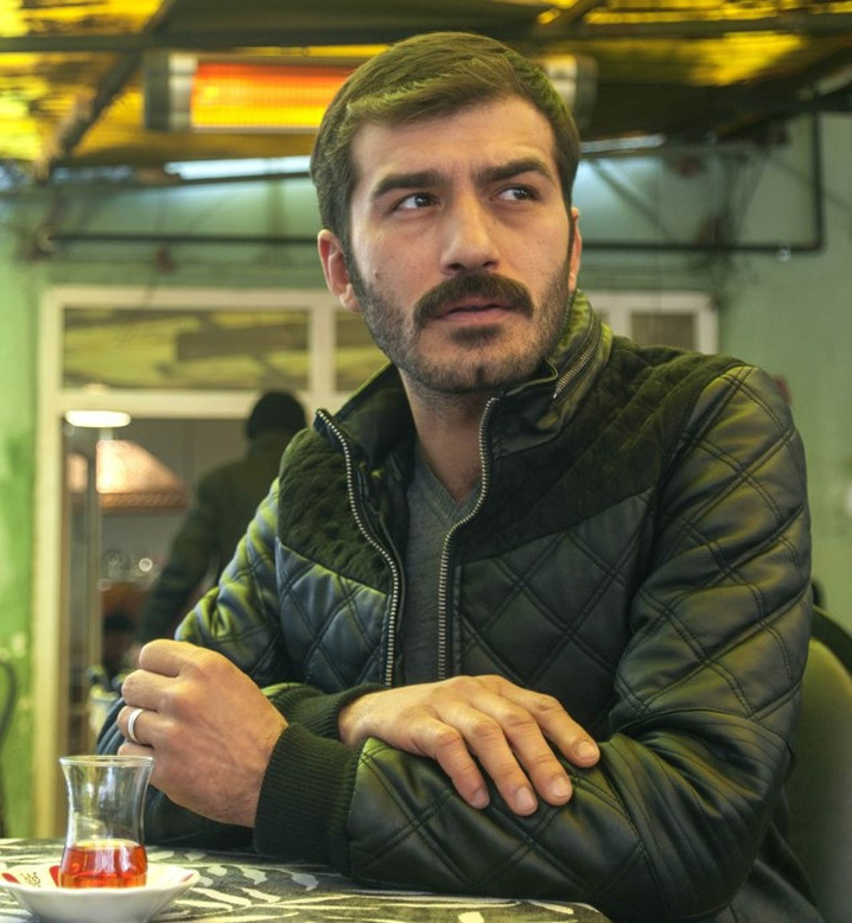 Aylık kazancı dudak uçuklattı... Ünlü oyuncu Ufuk Bayraktar hakim karşısında