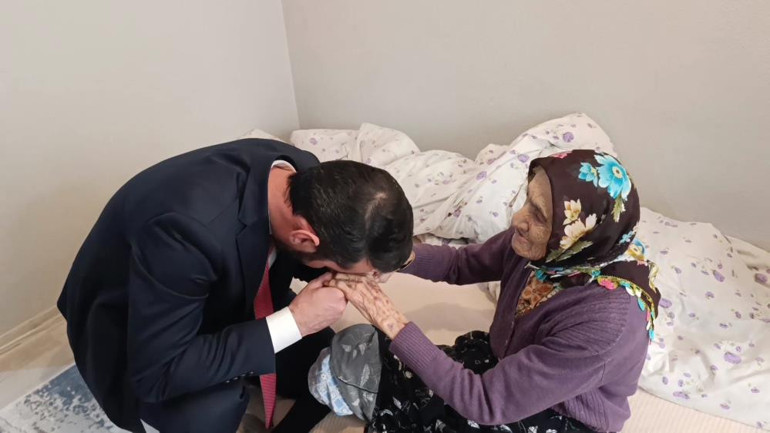 Osmanlı dönemini görmüş Bursanın asırlık çınarının isteği yerine getirildi