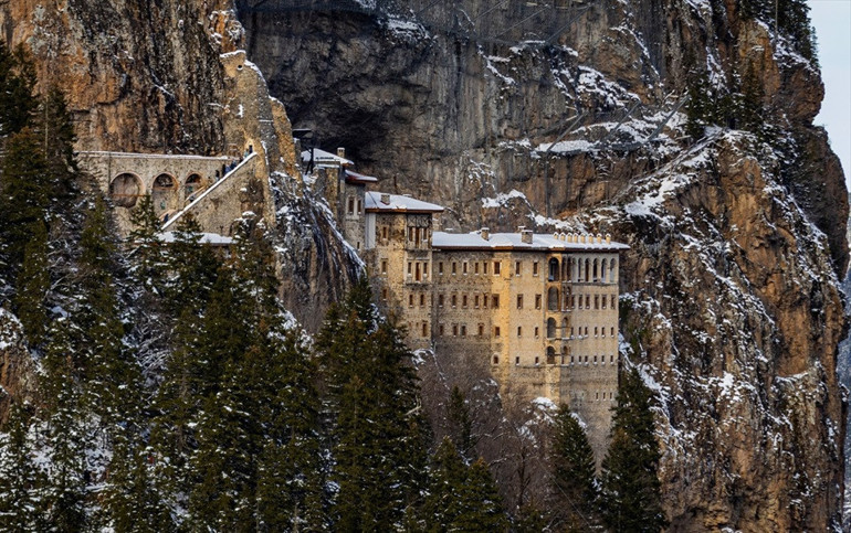 Doğa ve tarihin buluşma noktası: Sümela’ya rekor ziyaret